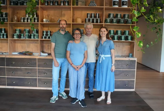 Aynimundo founders with Rubio Monocoat CEO and marketeer